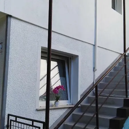 R.i.s.- Rest In Siska Apartmán
